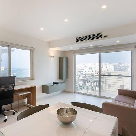 Modern 2Br Apt In The Quaint Village Of Marsaskala & Ac By 360 Estates Exteriör bild